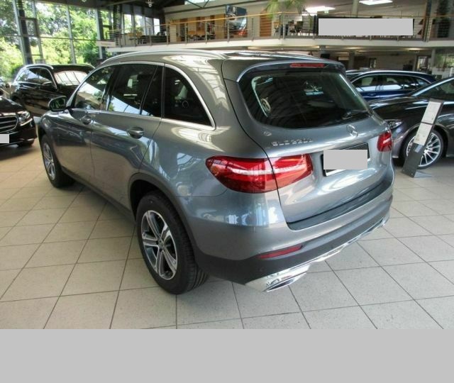 Mercedes-Benz GLC 220 d 4M