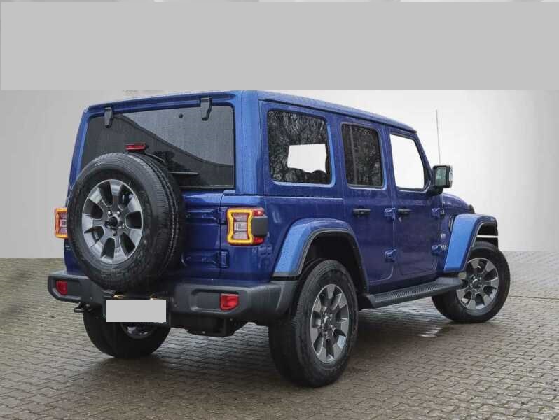 Jeep Wrangler Unlimited Sahara Sky One-Touch