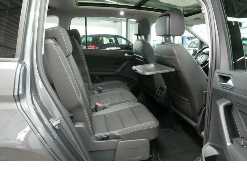 Volkswagen Touran 2.0 TDI DSG R-Line