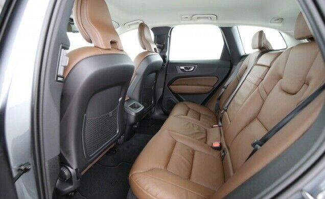 Volvo XC60 D4 Momentum Pro